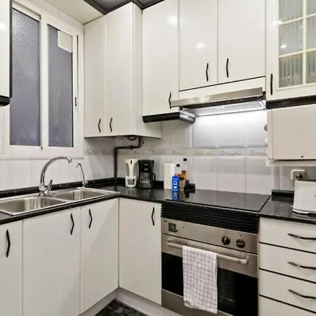 U-nique La Bordeta Apartment *