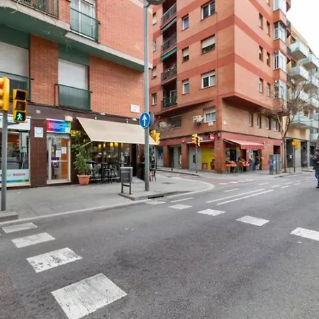 U-nique La Bordeta Apartment Barcelona
