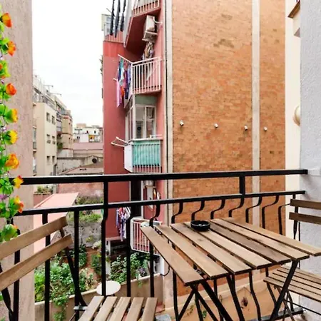 U-nique La Bordeta Barcelona